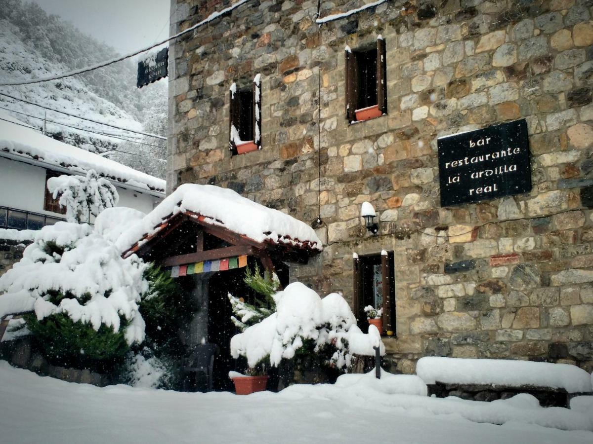 Refugio La Ardilla Real Posada De Valdeon Exterior foto