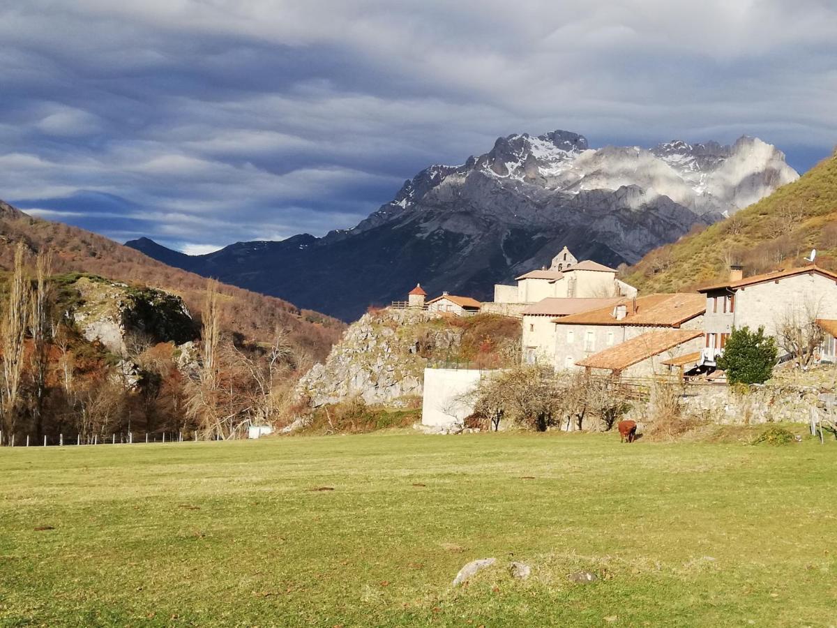 Refugio La Ardilla Real Posada De Valdeon Exterior foto
